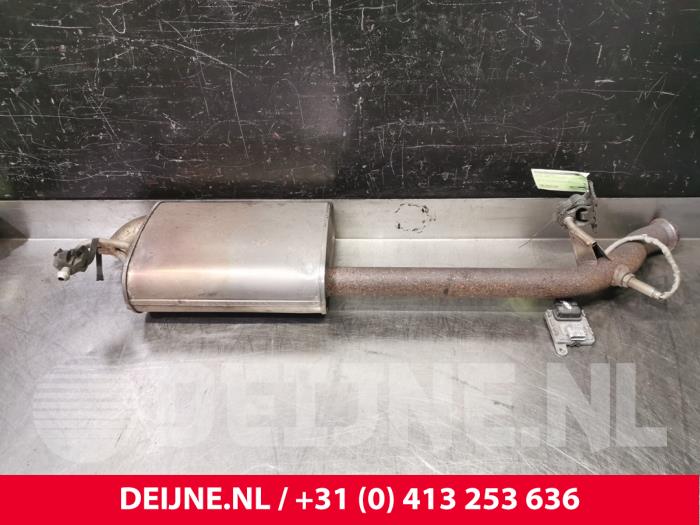 Gebruikte Uitlaat Einddemper Peugeot Expert (V1/VA/VB/VE/VF/VT/VY) 1.6 Blue HDi 95 16V Prijs € 90,75 Inclusief btw aangeboden door van Deijne Onderdelen Uden B.V.