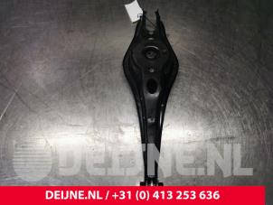 Volkswagen Golf Veerschotel links-achter O133699 foto 3