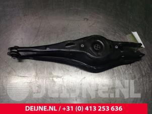 Volkswagen Golf Rear spring retainer, right O133700 photo 3