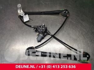 Volkswagen Golf Window mechanism 4-door, front right O133737 photo 2