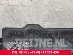 Volkswagen Golf Keyless entry antenne O133859 foto 3