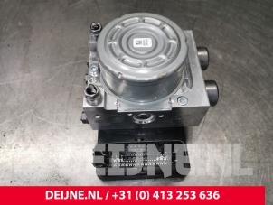 Volkswagen Golf ABS Pomp O133959 foto 3