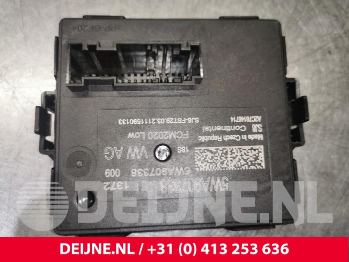 Volkswagen Golf Computer lighting module O133961