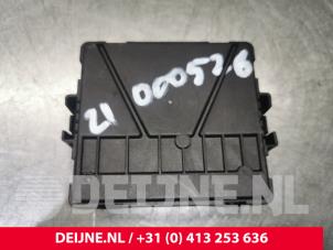 Volkswagen Golf Computer lighting module O133961 photo 2