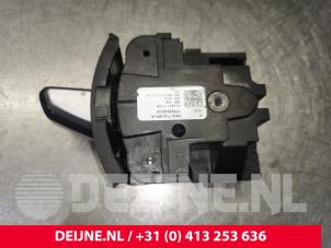Volkswagen Golf Schaltung O133968 foto 2