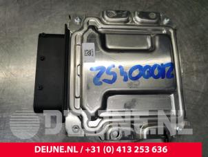 Mercedes C-Klasse Adblue Computer O134091 photo 3