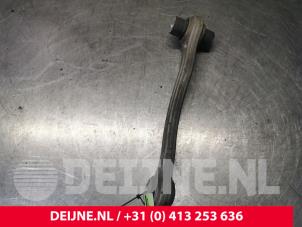 Mercedes C-Klasse Querlenker unten links hinten O134156 foto 3