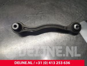 Mercedes C-Klasse Lower wishbone, rear right O134160 photo 3