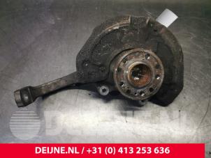 Mercedes C-Klasse Knuckle, front right O134253 photo 3