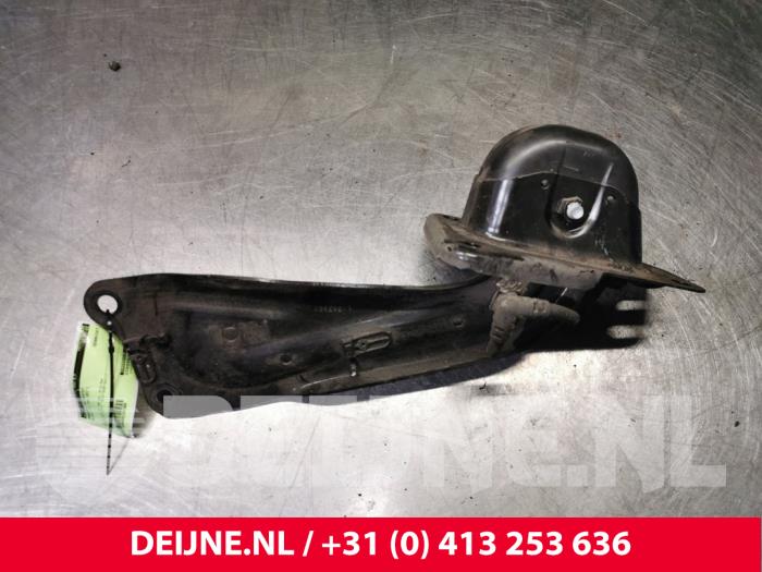 Volkswagen Golf Rear wishbone, left O134260