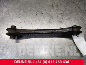 Volkswagen Golf Rear lower wishbone, left O134261 photo 2