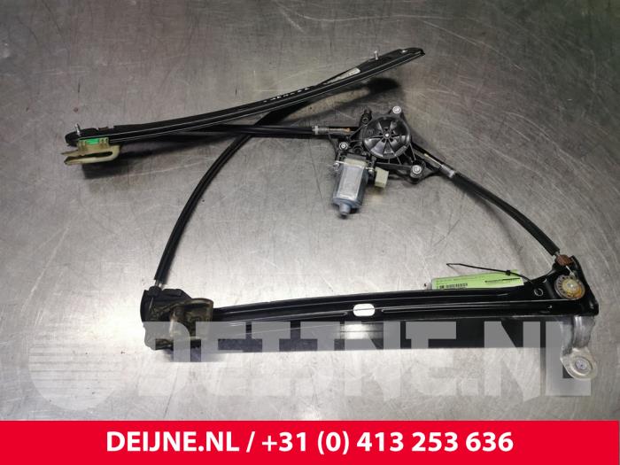 Volkswagen Golf Window mechanism 4-door, front left O134284