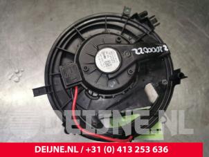Volkswagen Golf Heizung Belüftungsmotor O134336 foto 3