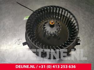 Volkswagen Golf Heizung Belüftungsmotor O134336 foto 2