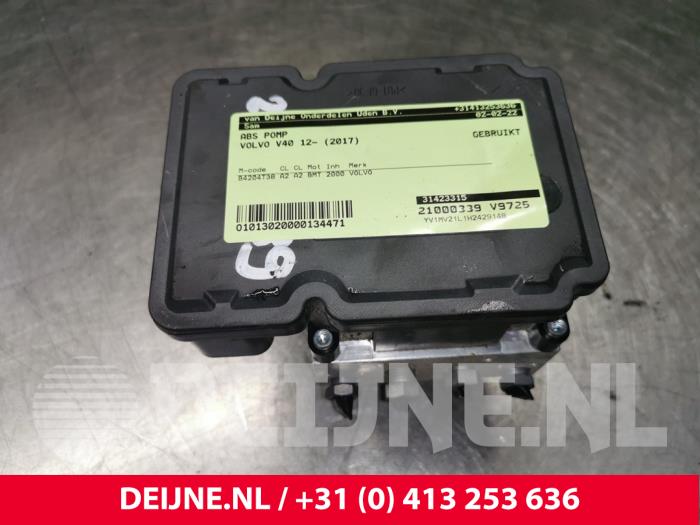 Volvo V40 ABS Pomp O134471