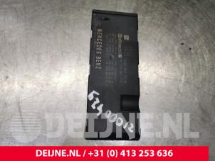 Mercedes C-Klasse Module tailgate motor O134417 photo 3