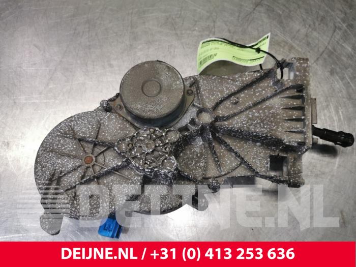 Mercedes C-Klasse Motor for power tailgate closer O134426