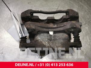 Ford Transit Remklauw (Tang) rechts-voor O134661 foto 3