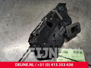 Volkswagen Crafter Deurslot Mechaniek 2Deurs links O134706 foto 3