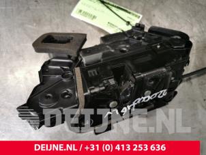 Volkswagen Crafter Deurslot Mechaniek 2Deurs links O134706 foto 2