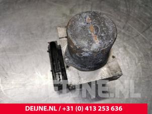 Ford Transit ABS Pumpe O134738 foto 3