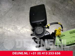 Mercedes C-Klasse Sicherheitsgurt Schließe links hinten O134745 foto 3