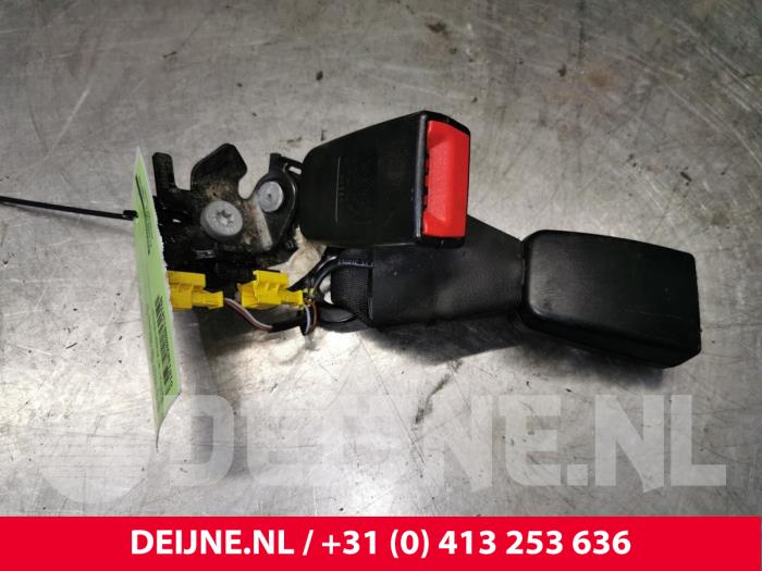 Mercedes C-Klasse Veiligheidsgordel Insteek rechts-achter O134746