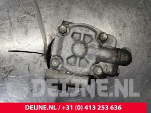 Ford Transit Power steering pump O134802 photo 2