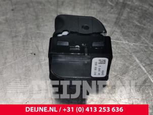 Audi A3 Electric window switch O134902 photo 3