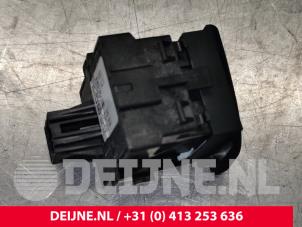 Audi A3 Schakelaar O134922 foto 3
