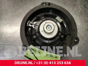Audi A3 Lautsprecher O135024 foto 2