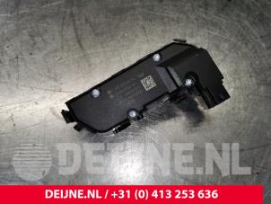Mercedes C-Klasse Stoelverwarmings Schakelaar O135153 foto 2