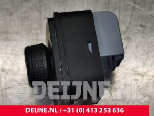 Volkswagen Crafter Mirror switch O135157 photo 2
