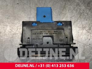 Volkswagen Crafter Paniekverlichtings Schakelaar O135158 foto 2