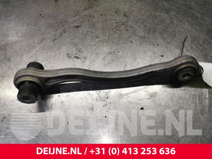 Mercedes C-Klasse Querlenker unten rechts hinten O135196