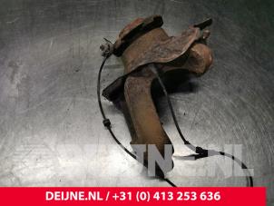Fiat Ducato Fusee links-voor O135279 foto 3