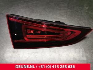 Gebruikte Achterlicht links Mercedes GLE Coupe (C167) 53 AMG EQ Boost 3.0 24V 4-Matic+ Prijs € 150,00 Margeregeling aangeboden door van Deijne Onderdelen Uden B.V.