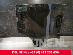 Mercedes GLE Portierruit 4Deurs links-achter O135419 foto 2