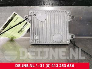 Mercedes E-Klasse Radar sensor O135444 foto 2