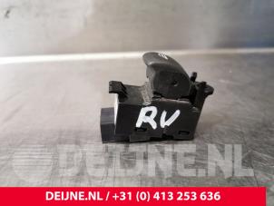 Volvo V40 Electric window switch O135456 photo 2