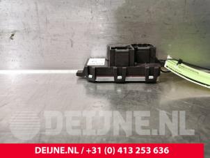 Volvo V40 Heater resistor O135479 photo 3