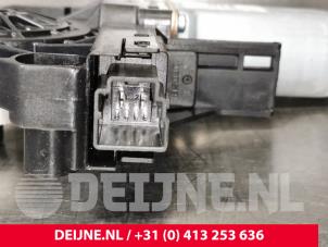 Volvo V40 Fenstermotor Tür O135482 foto 3