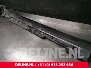 Volvo V40 Seitenschürze links O135487 foto 3