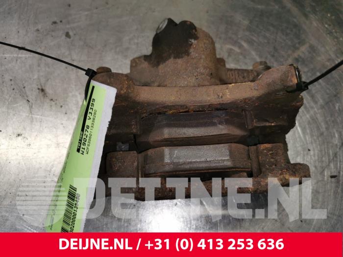 Mercedes Vito Remklauw (Tang) rechts-achter O135490