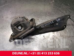 Audi A3 Querlenker links hinten O135500 foto 3