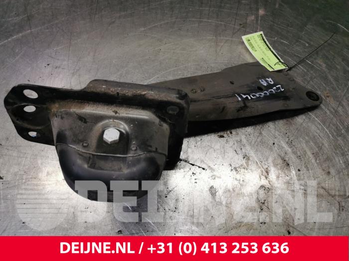 Audi A3 Querlenker rechts hinten O135503