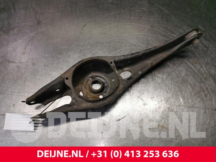 Audi A3 Rear spring retainer, right O135510