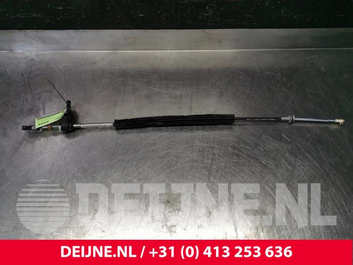 Gebruikte Schakelkabel Versnellingsbak Audi A3 Sportback (8VA/8VF) 1.4 TFSI 16V e-tron Prijs € 45,00 Margeregeling aangeboden door van Deijne Onderdelen Uden B.V.