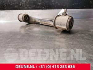 Mercedes Vito Draagarm onder links-voor O135519 foto 2
