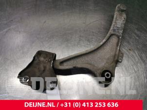 Volvo V60 Front lower wishbone, right O135592 photo 3